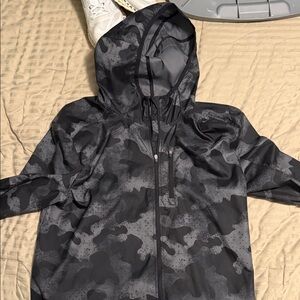 Men’s Adidas windbreaker size small.